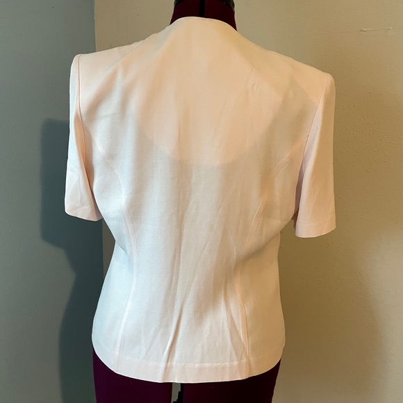 R & M Richards by Karen Kwong Light Pink Blazer. Size 10 - Picture 2 of 8
